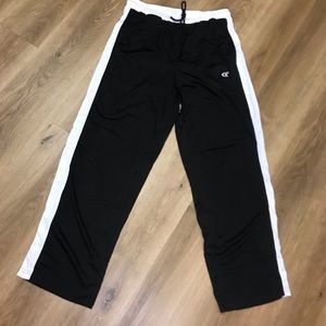 Mens size medium track pants.